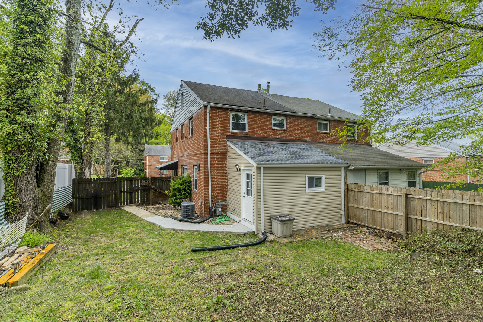 2216 Gaylord Drive, Suitland, MD 20746