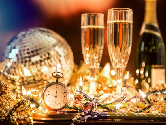 New Year's Eve Dinner & Disco 2020