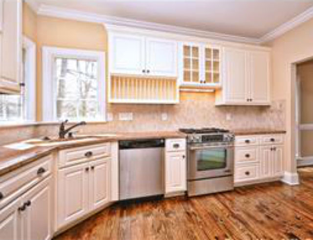 20 Charlotte Homes For Sale With Amazingly Remodeled Kitchens
