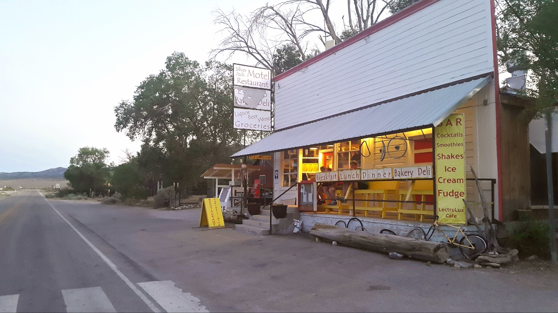 Stargazer Inn & Kerouac's Nevada Fundly