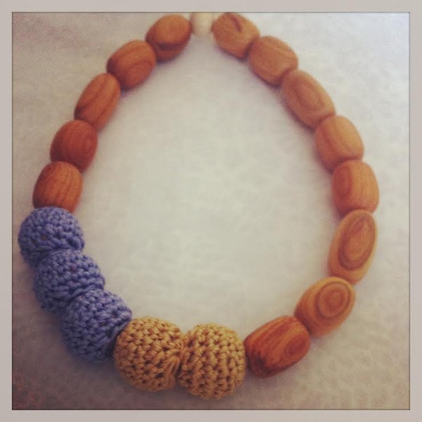 handmade nursing/teething necklace handmade nursing/teething necklace