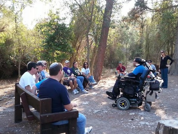 LOTEM National Service Guide Raz Rutman leads nature tours. LOTEM National Service Guide Raz Rutman leads nature tours.