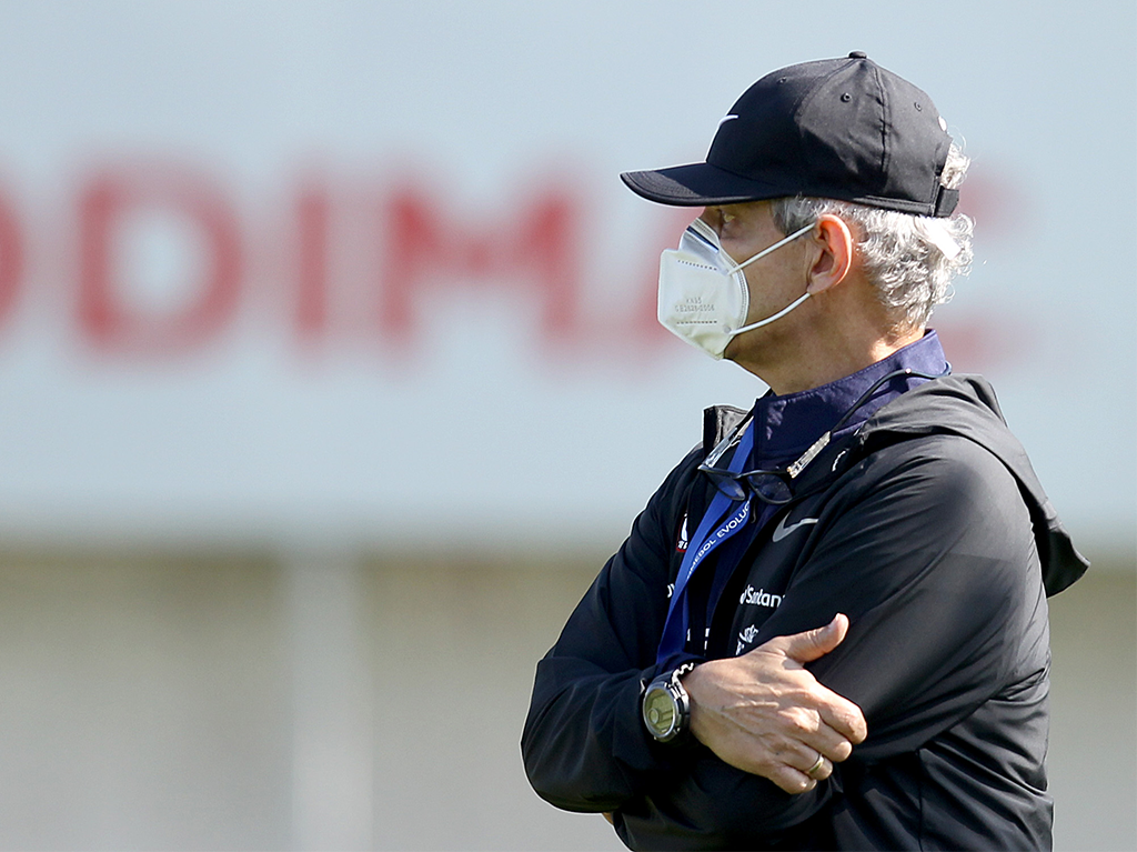 Reinaldo Rueda: “Estamos muy felices de poder volver a la cancha”