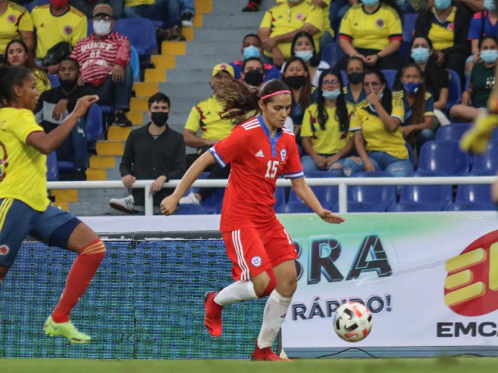 Daniela Zamora: La delantera de La Roja Femenina desde 2008