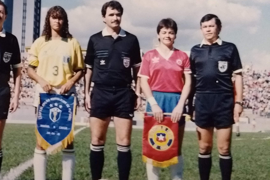 El debut de la primera Roja Femenina