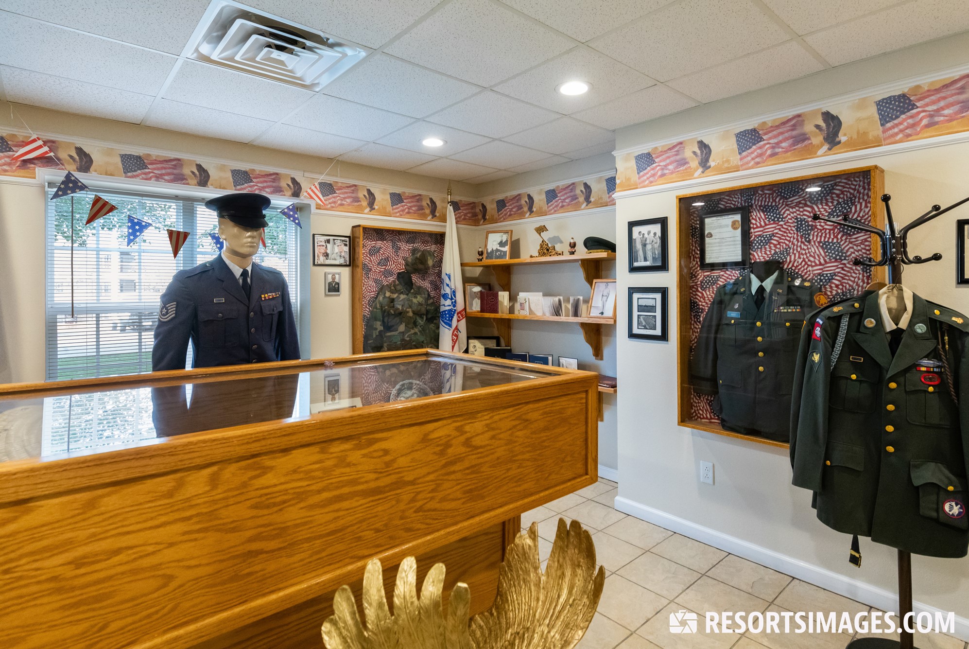 Grand Crowne Resort Timeshares Branson, Missouri