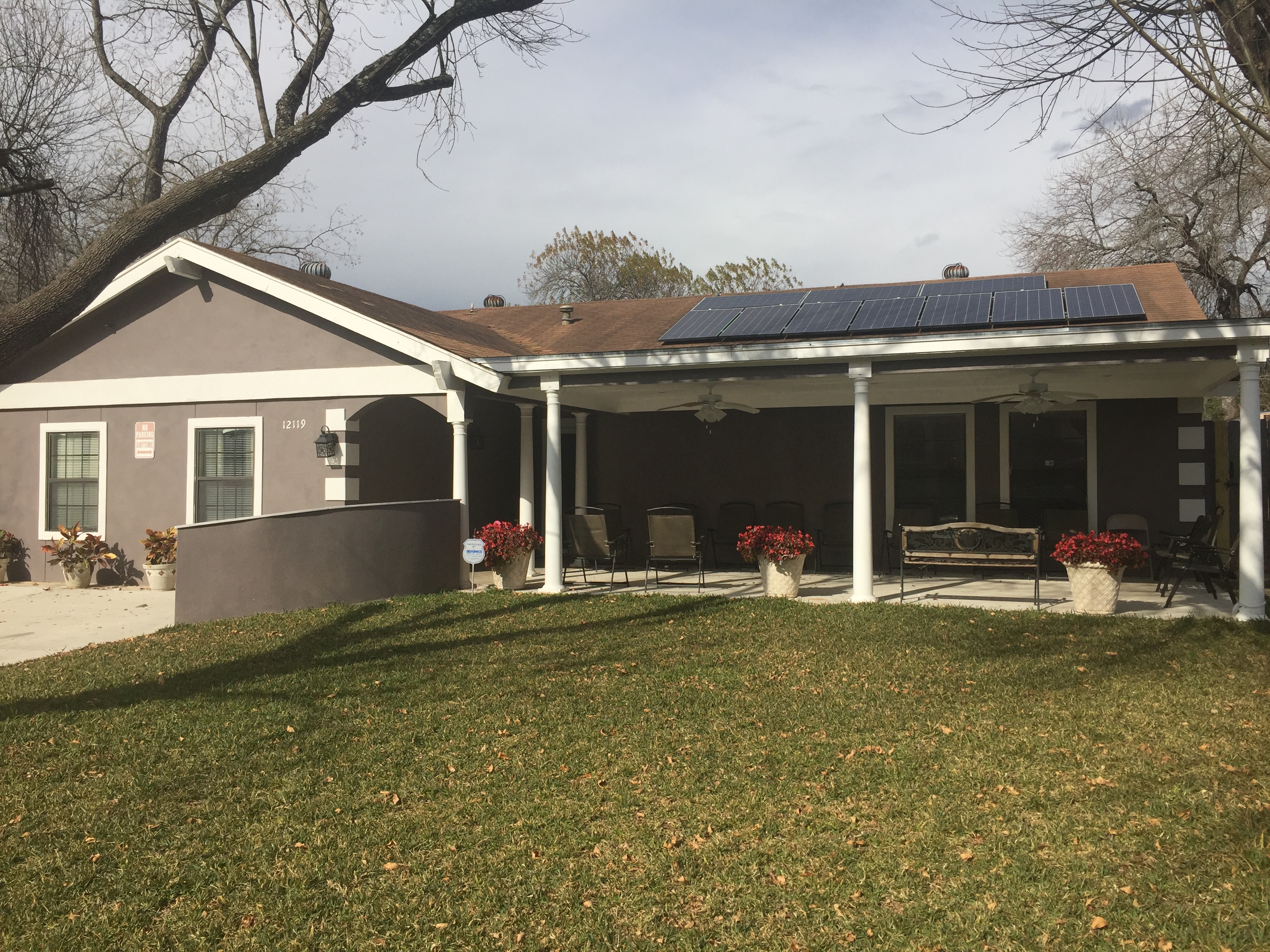 Photo gallery image - 0