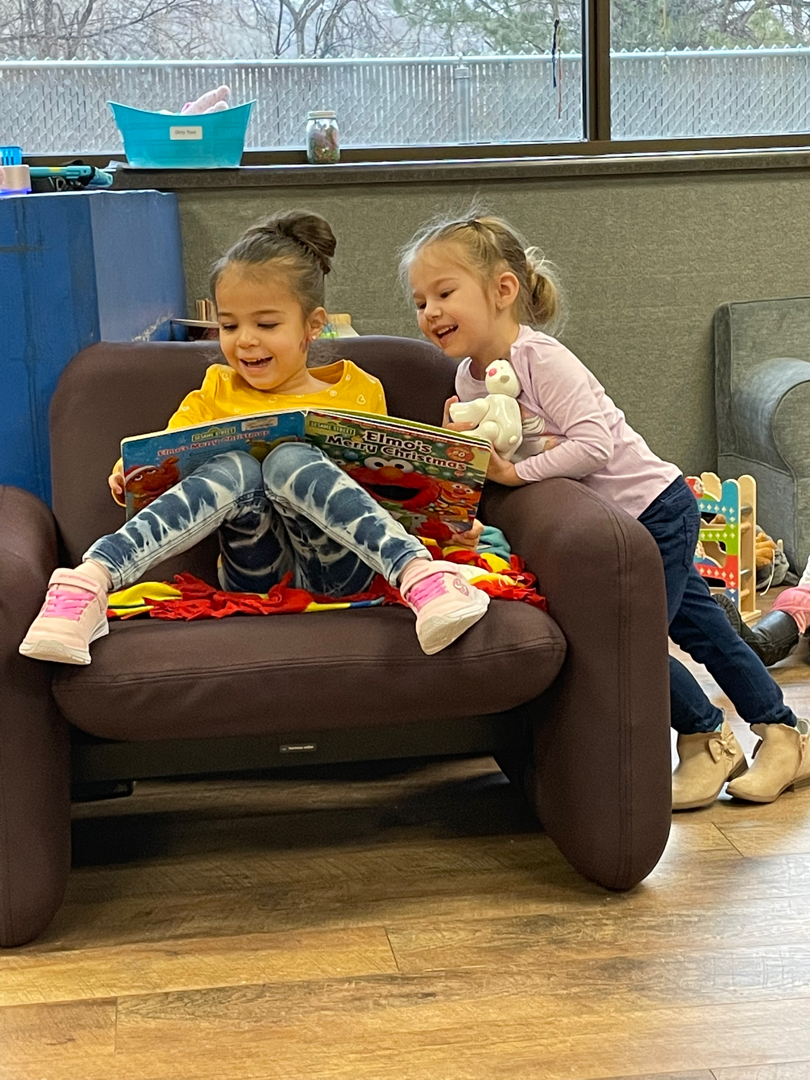 First Steps Inc. Logo