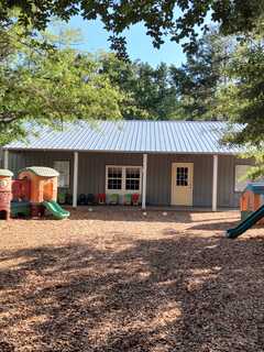 PINOPOLIS CHILD CARE AND DAY CARE CENTER LLC's Photo