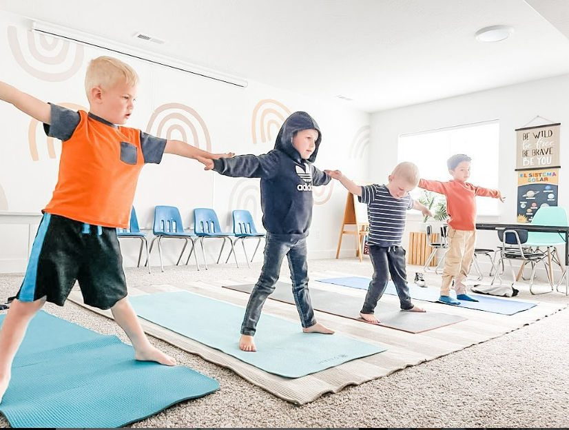 Sunlight Bilingual Preschool Logo