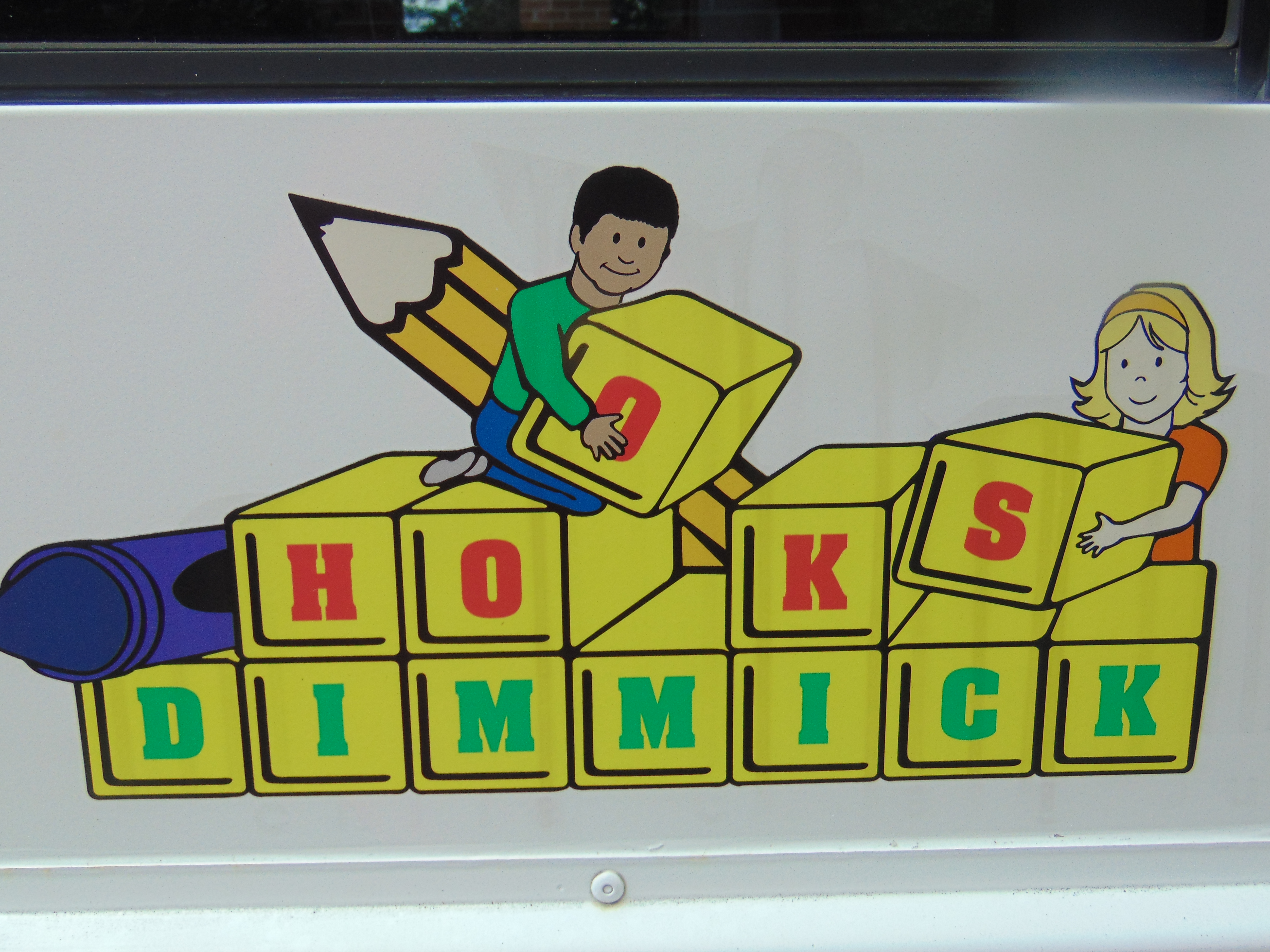 Hooks-dimmick Child Care Group, Inc. Logo