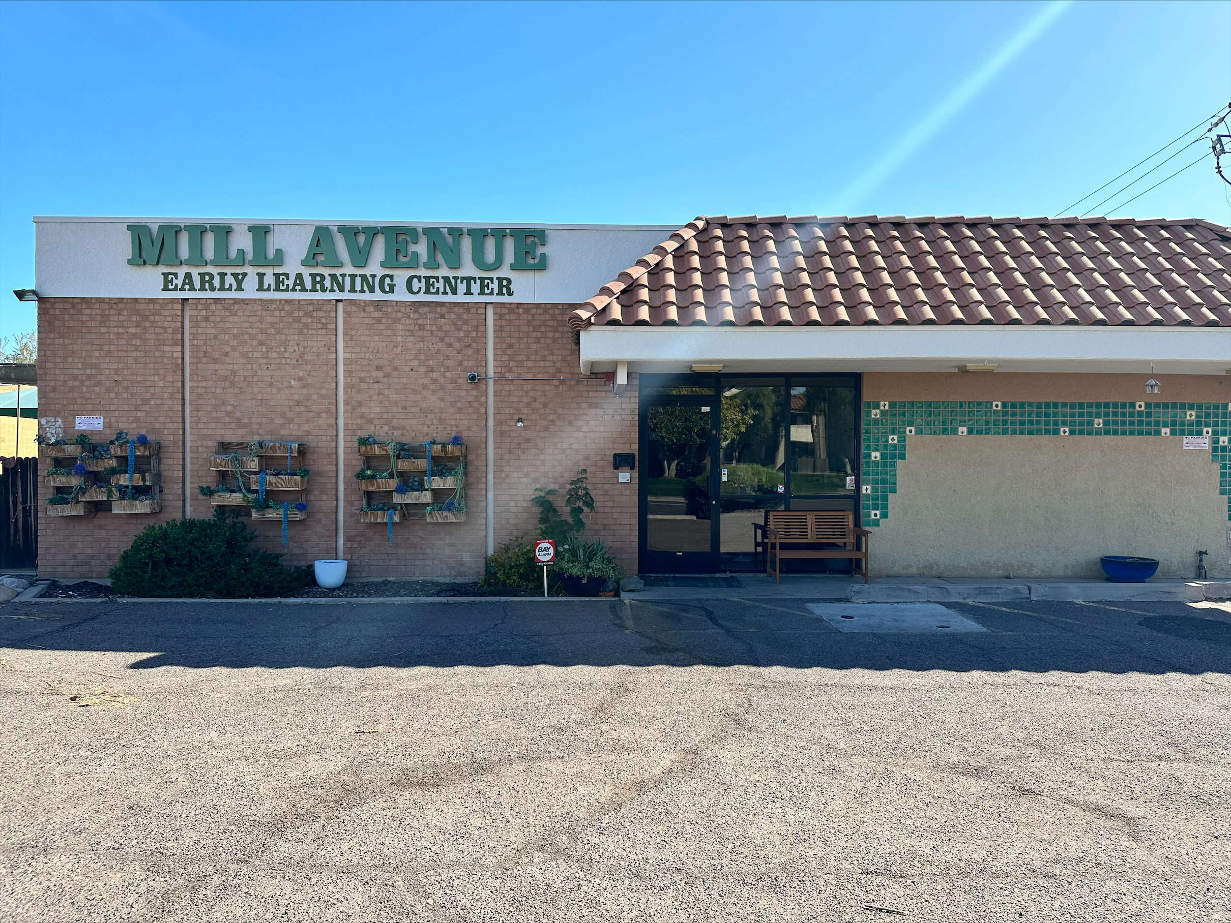 Mill Avenue Preschool Logo