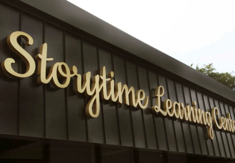 Storytime By Children's Land Logo