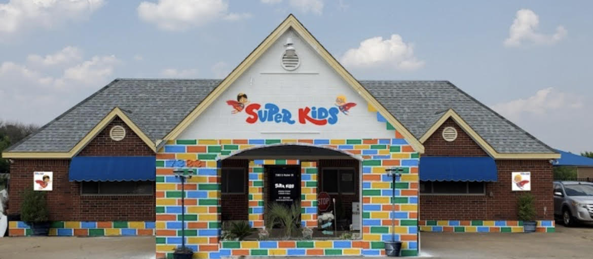 Super Kids Daycare Logo