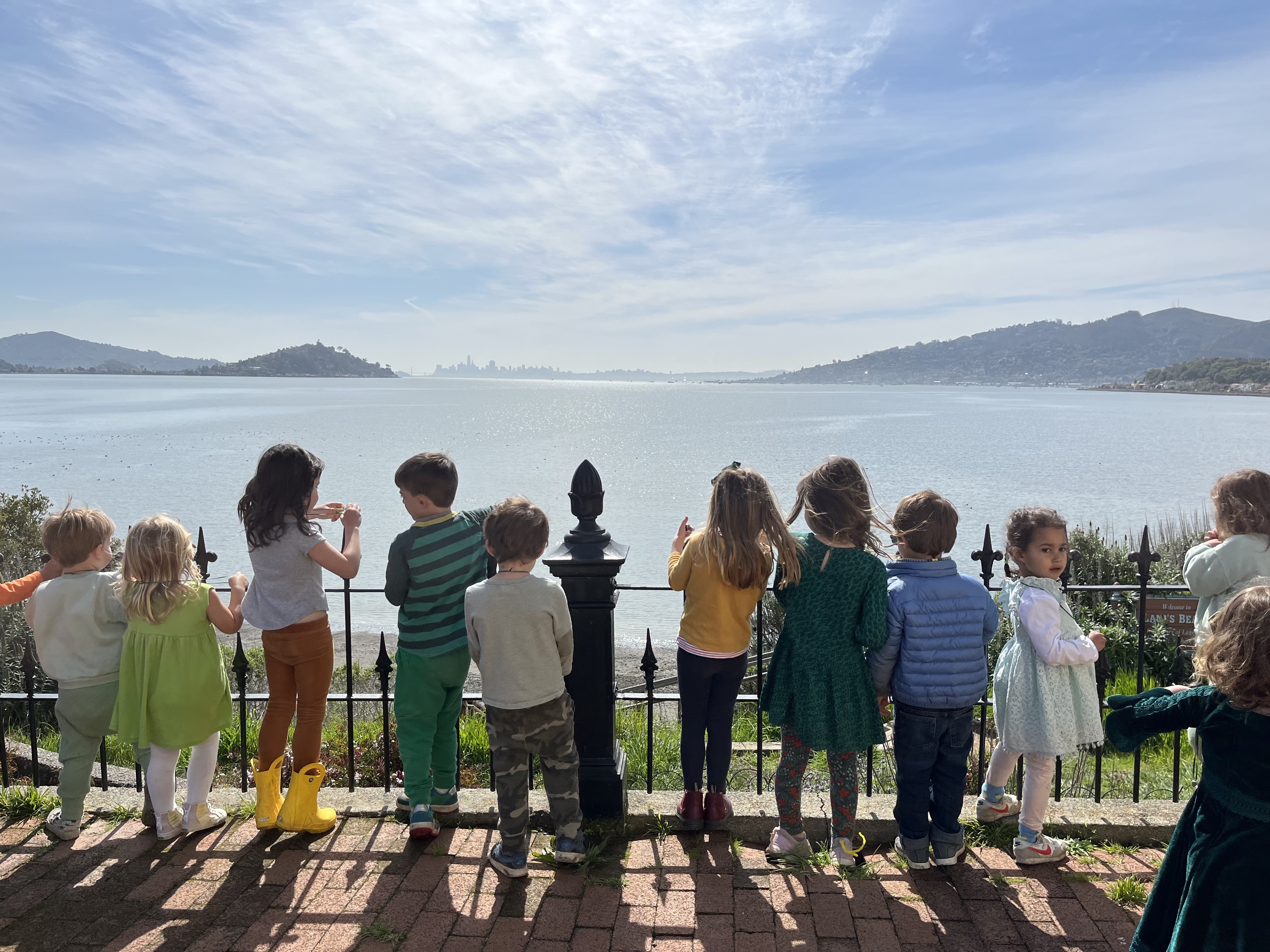 Harmony Montessori Logo