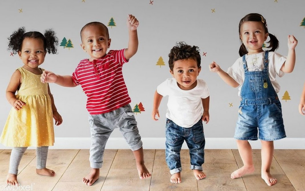 Bright Future Child Care Llc Logo