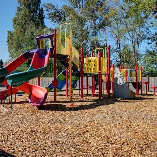 Building Kidz Of Lynnwood - All Families Are Welcomed - Subsidy Included! Call For Our Fall Discount! Logo