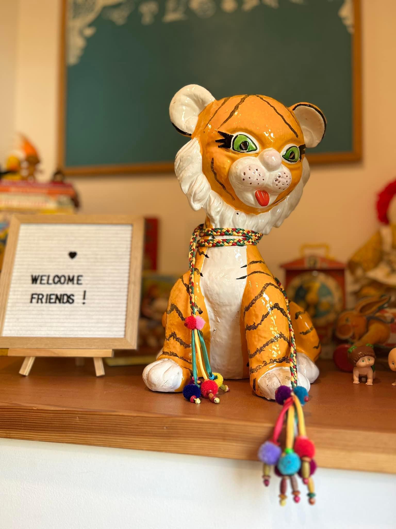 The Ankeny Rose Early Learning Center Logo