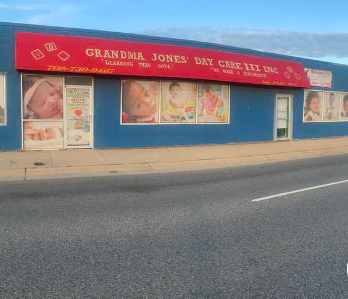 Grandma Jones Day Care Iii Logo