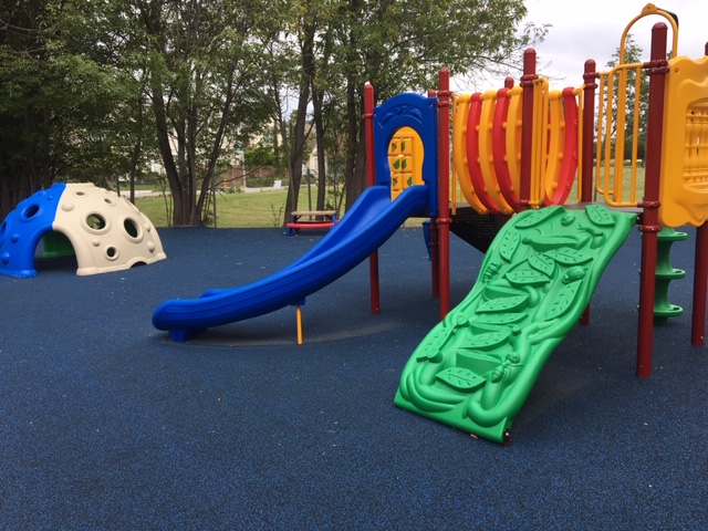 Happy Childhood School Logo