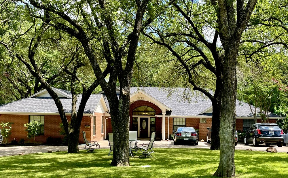 Photo gallery image - 0