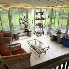 Lauren's Greenhouse Living's Photo