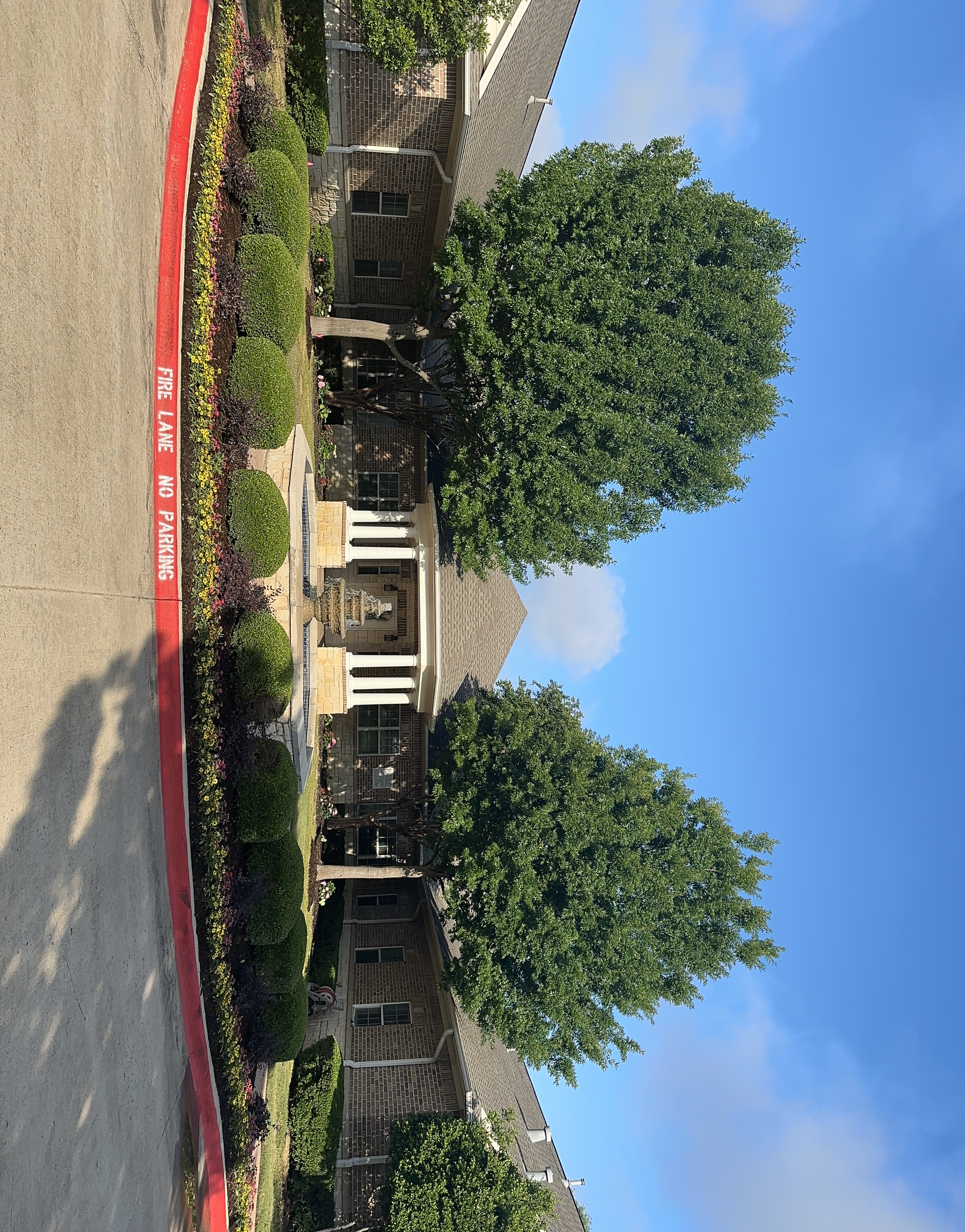 Photo gallery image - 0