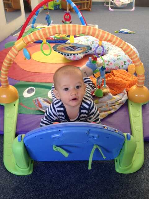 Action Day-el Quito Logo