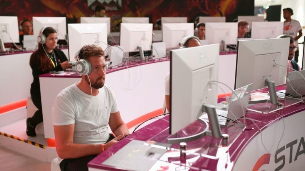 Poor Customer Service | 8 Reasons You Shouldn’t Buy Google Stadia (Yet) | Gammicks