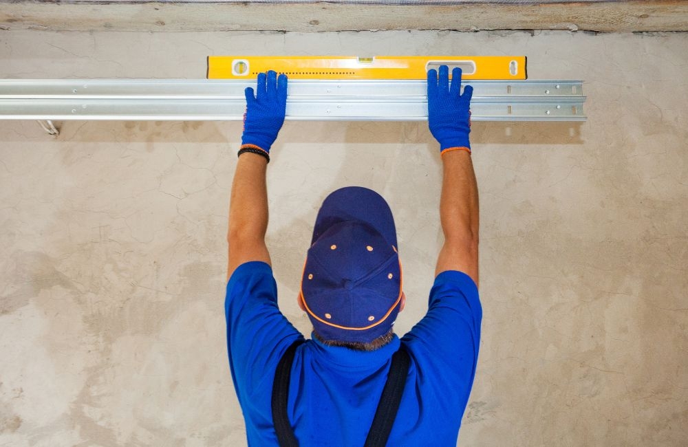 Commercial Garage Door Repair Solutions in Frisco