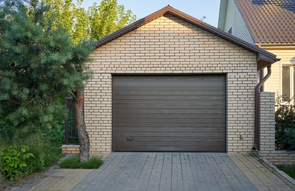 Highly Rated Garage Door Company in Frisco TX