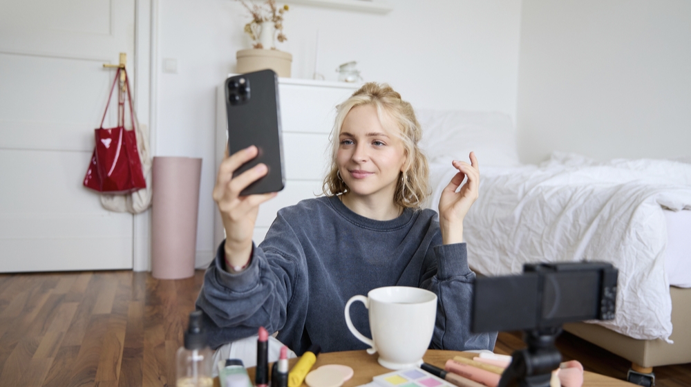 The Rise of "Deinfluencing": A Shift Towards Mindful Fashion Consumption