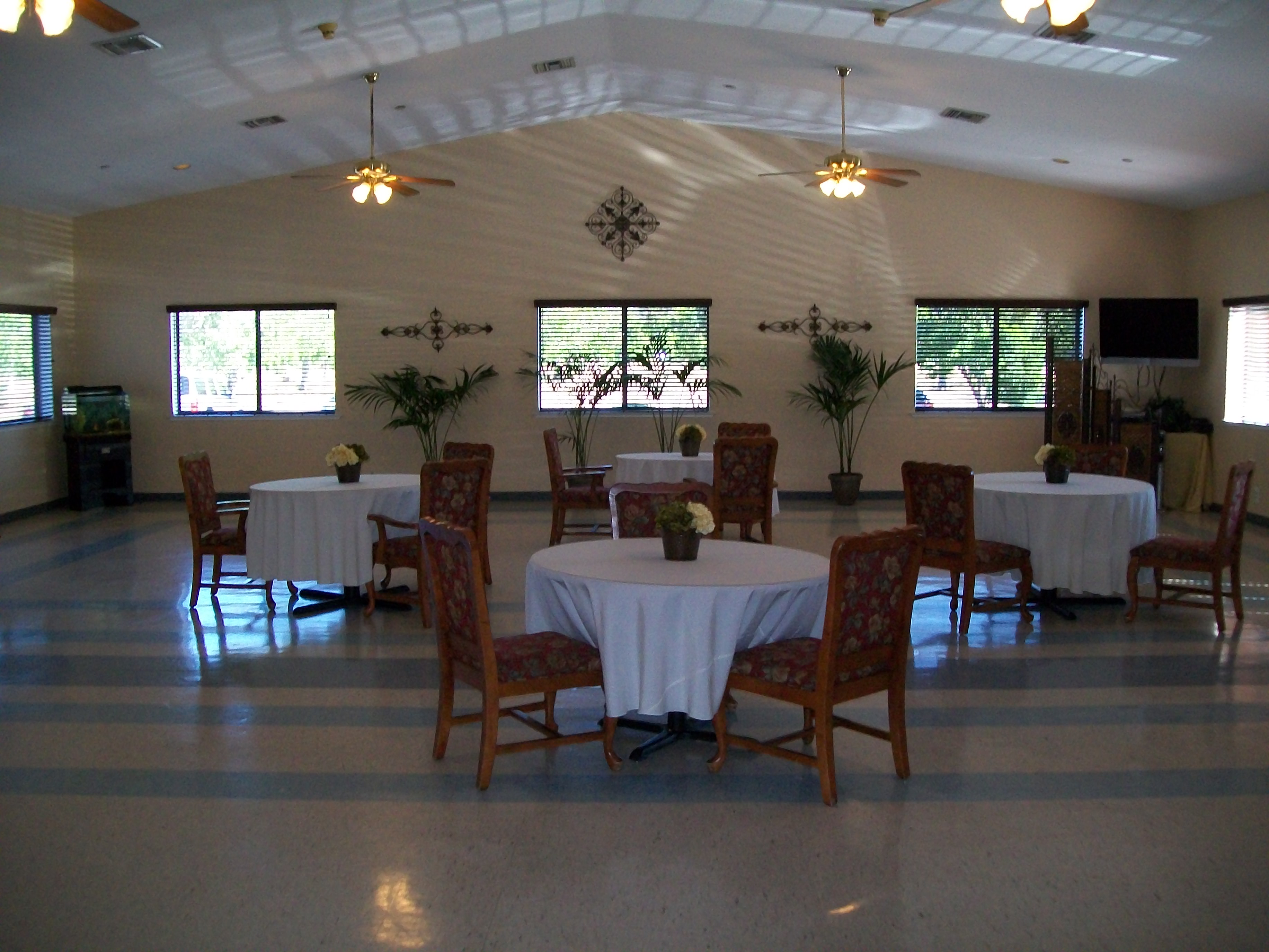 River Valley Care Center dining room