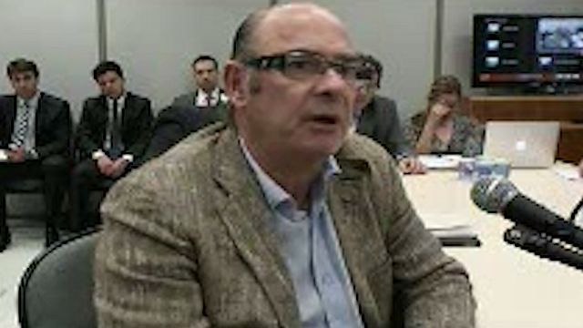 https://s3.amazonaws.com/gazetadopovo-videos/videos/2016/02/VIDA-PUBLICA-fernando-moura-lava-jato-2016.jpg