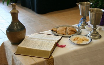 Used by permission under GNU 1.2 License. appears at https://commons.wikimedia.org/wiki/File:EucharistELCA.JPG