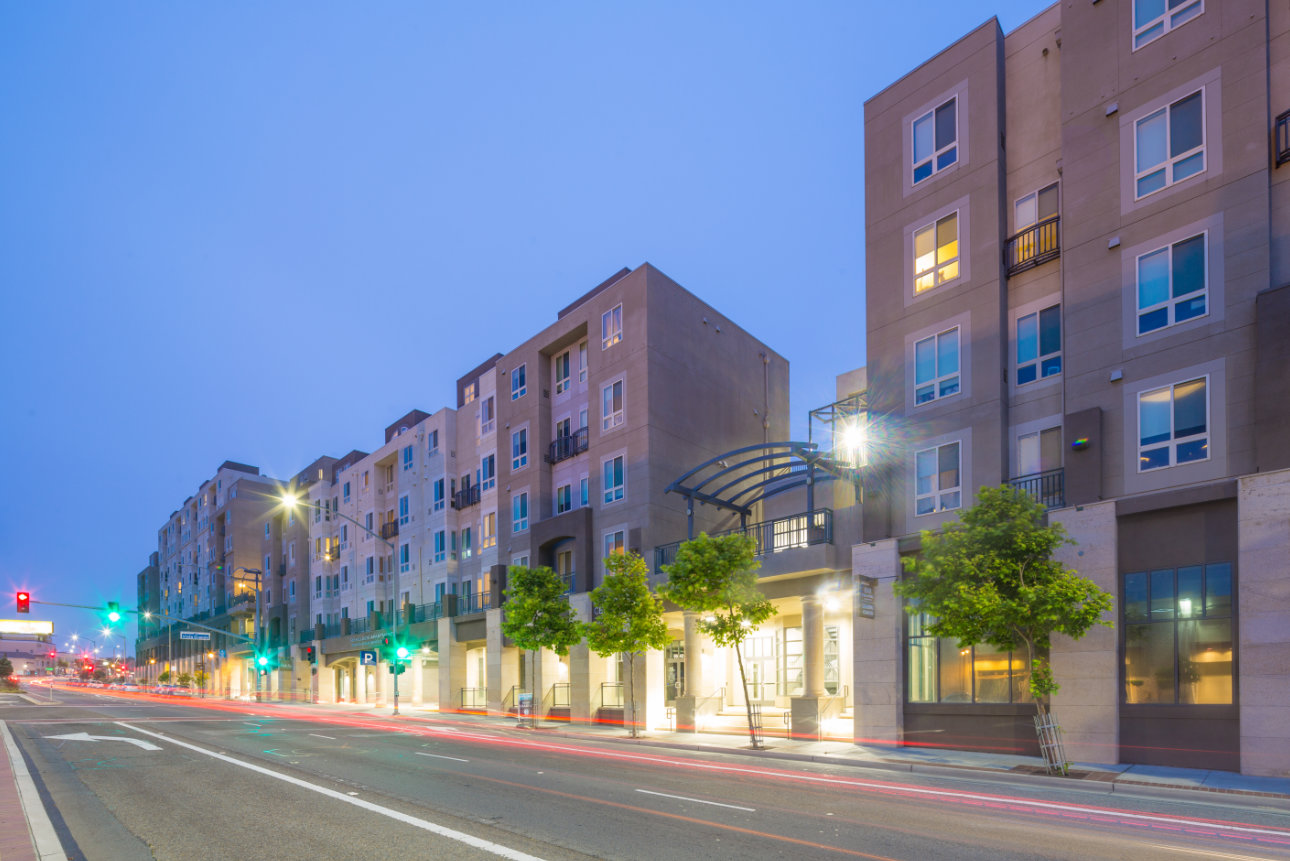 88 Hillside Apartments