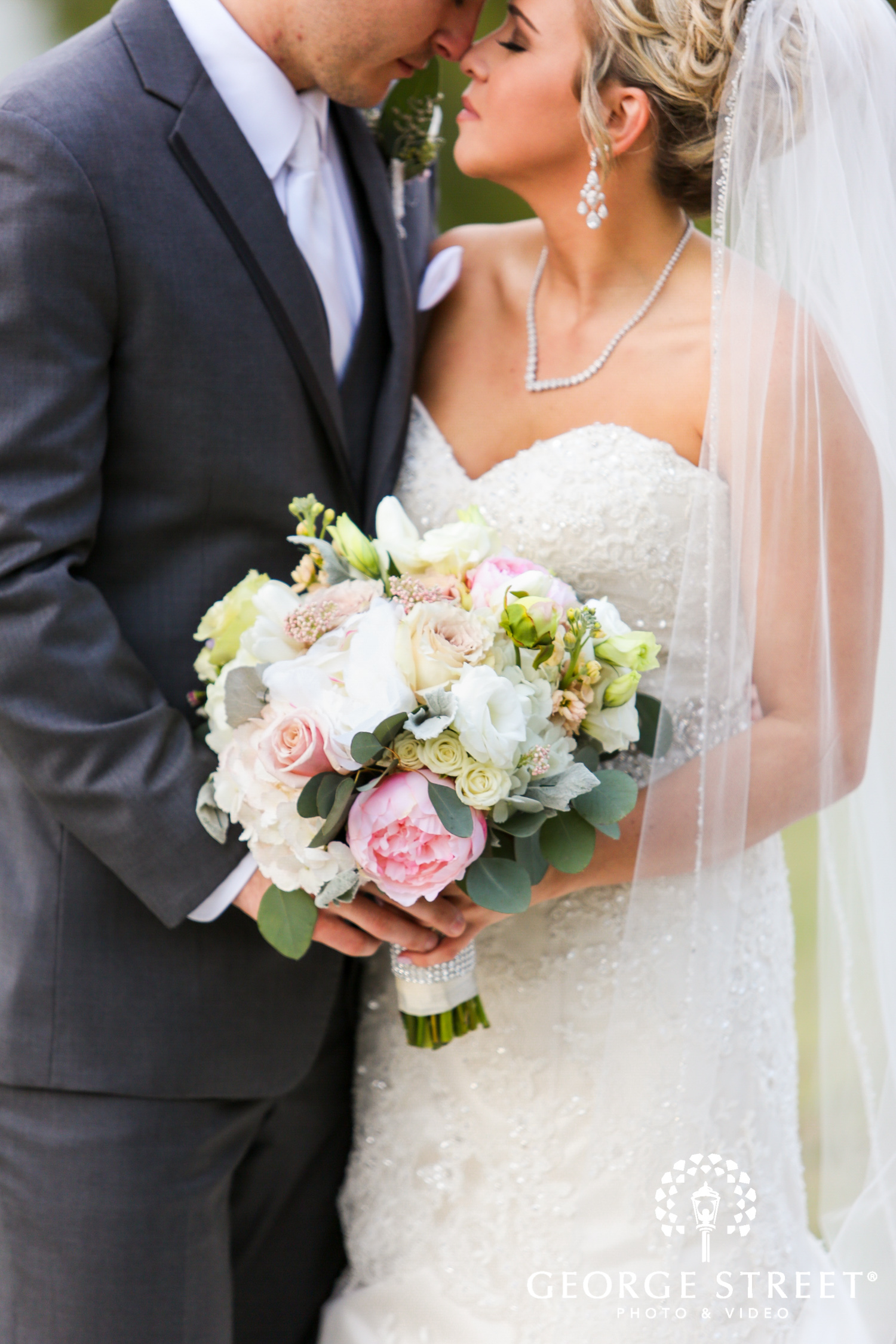 natural bright wedding bouquet