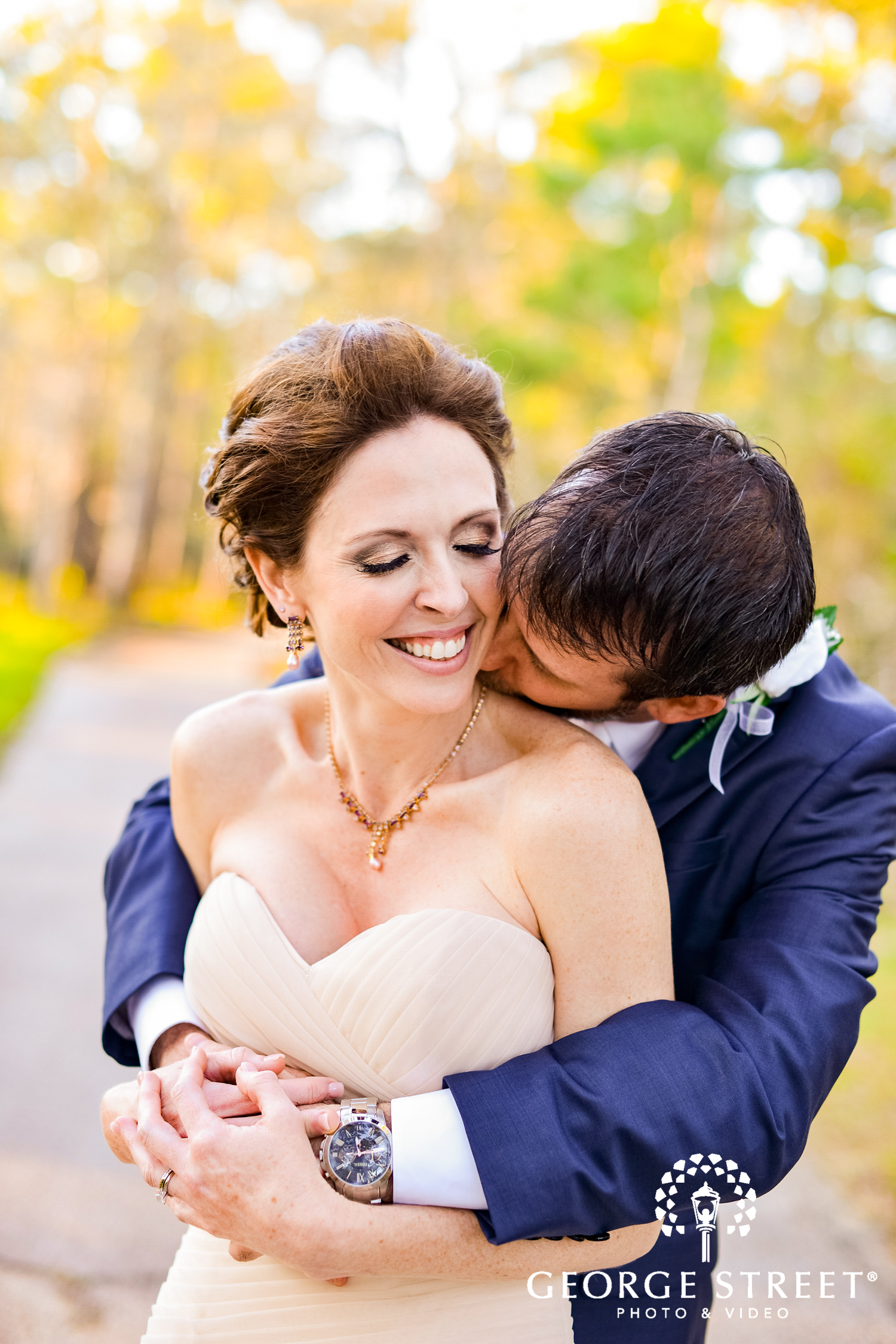 laughing bride and groom gorgeous Houston wedding photography 