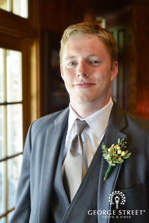 Groom portrait idea