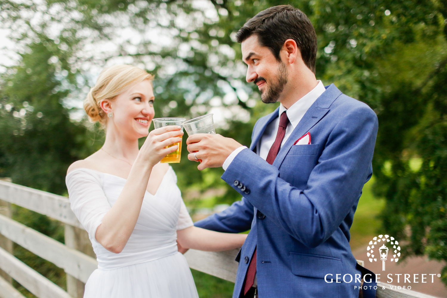 outdoor bride and groom portrait cheers minneapolis wedding