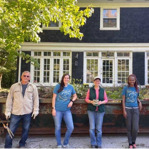 OnTapTickets Barker House Grounds CleanUp Day