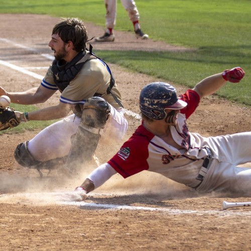 Dubois county bombers dubois county bombers vs louisville jockeys