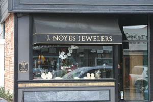 SmartPoint easy. fast. accurate. J. Noyes Jewelers | Balboa Island locations by you business logo