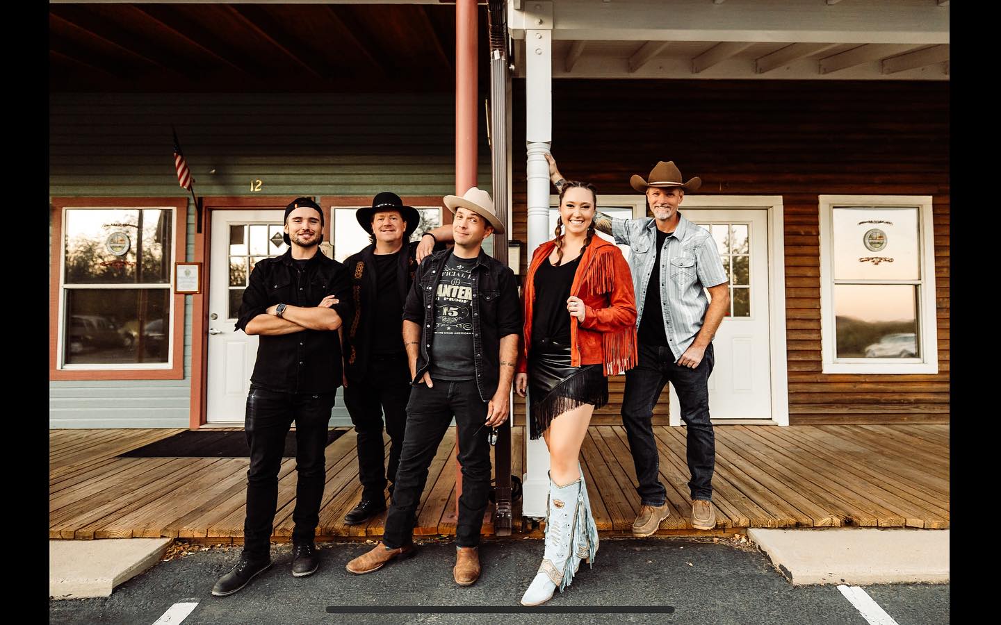 KC & The Moonshine Band