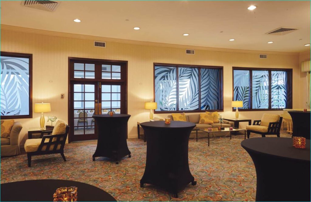 Sea View Hotel - Music Room