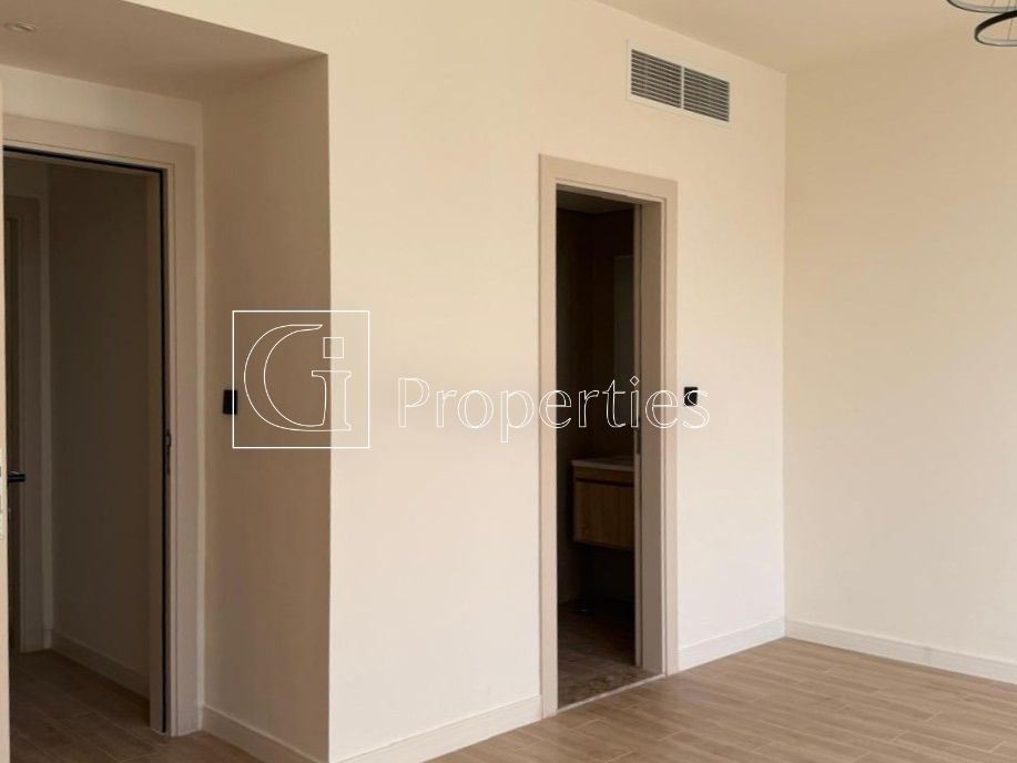 Corner Unit | Two Side Gardens | Best Layout - 11
