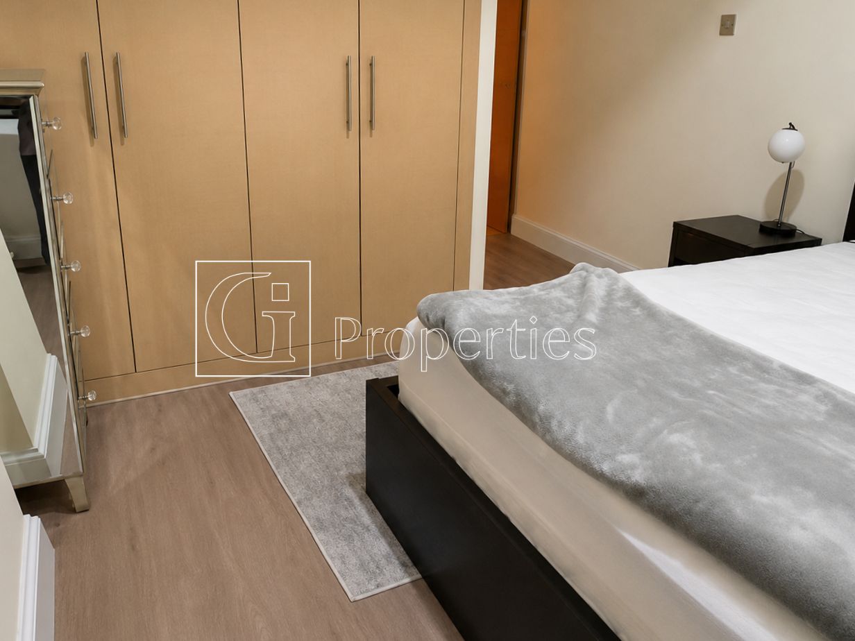 Fully furnishes | Spacious Layout | Closed Kitchen - 7