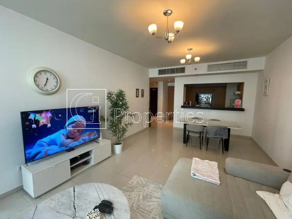 Unfurnished | High Floor | 1Minute walk from Metro - 2
