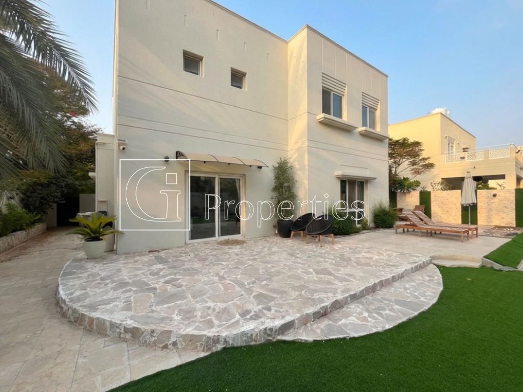Upgraded | Private Pool | Vacant | Ready to Move - 24