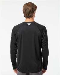 Photo de Men's PFG Terminal Tackle™ Long Sleeve T-Shirt - Columbia - Black/ Cool Grey - vue 4